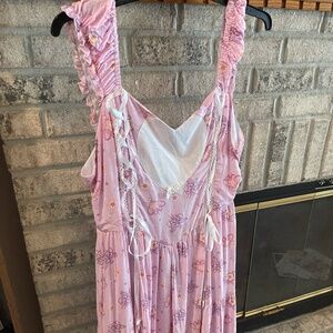 Pink wand dress Hot Topic